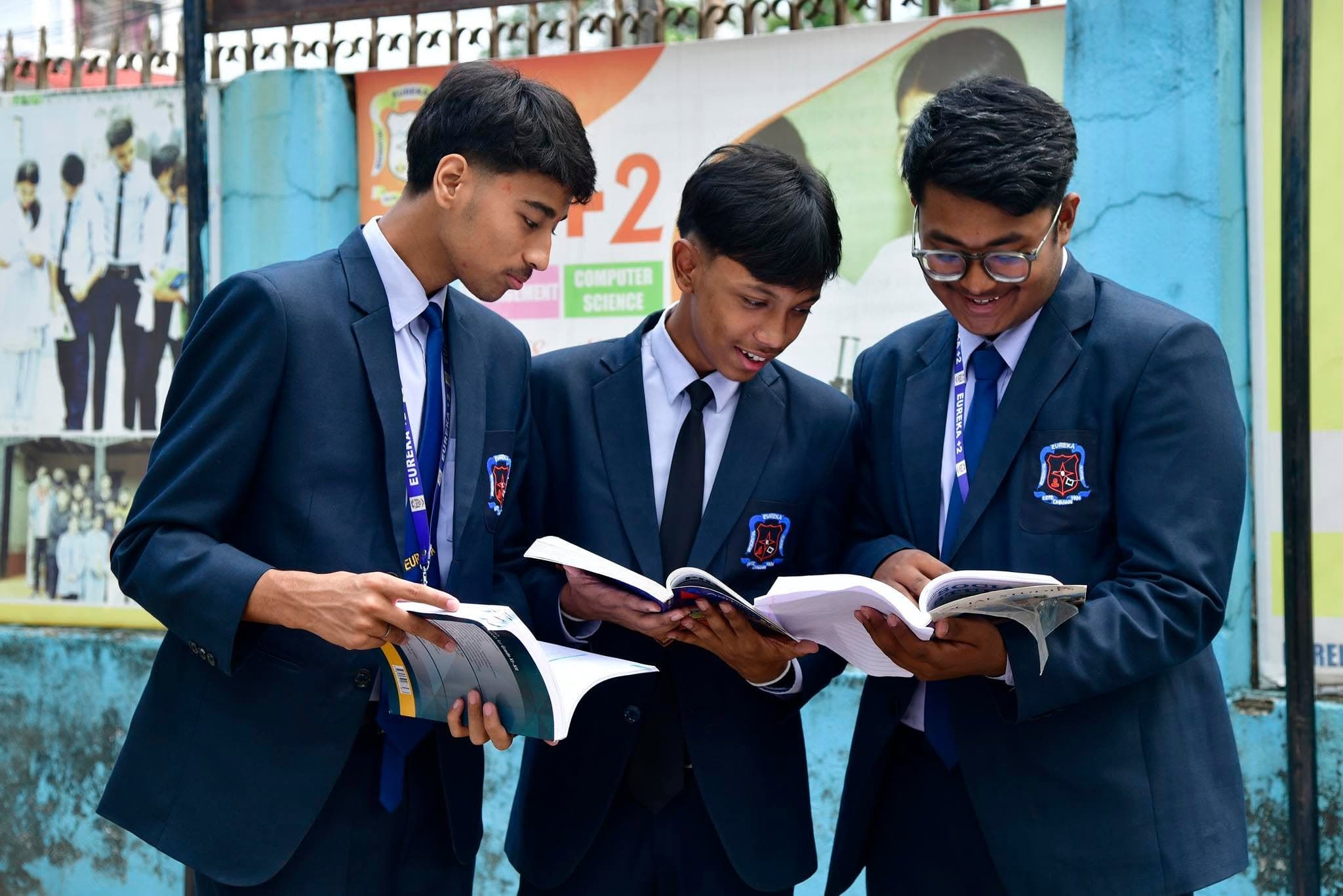 Eureka 10+2 students