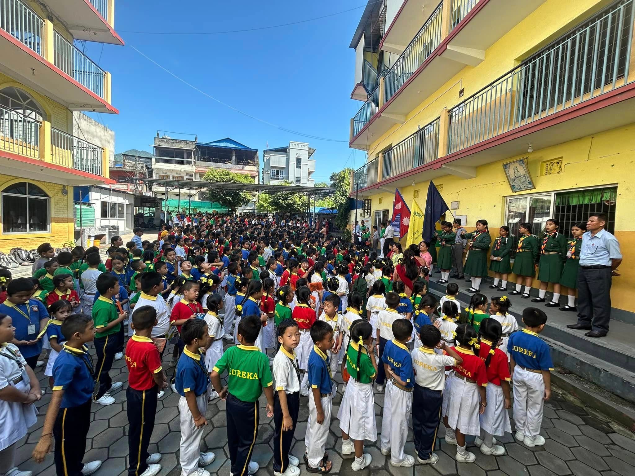 Eureka students in house dress